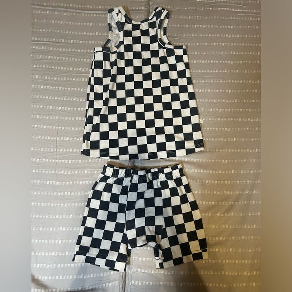 Childhoods Boys Clothing Lot - Picture 9 of 13